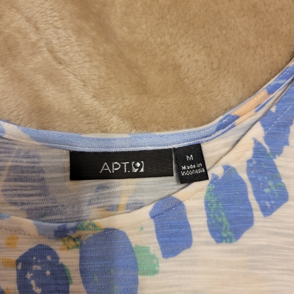 Apt 9 milti color top sz medium rayon - Picture 2 of 4